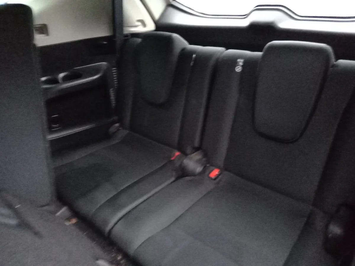 Nissan X-Trail 2.5 Sense 4x2 3row Cvt At 5p año 2023