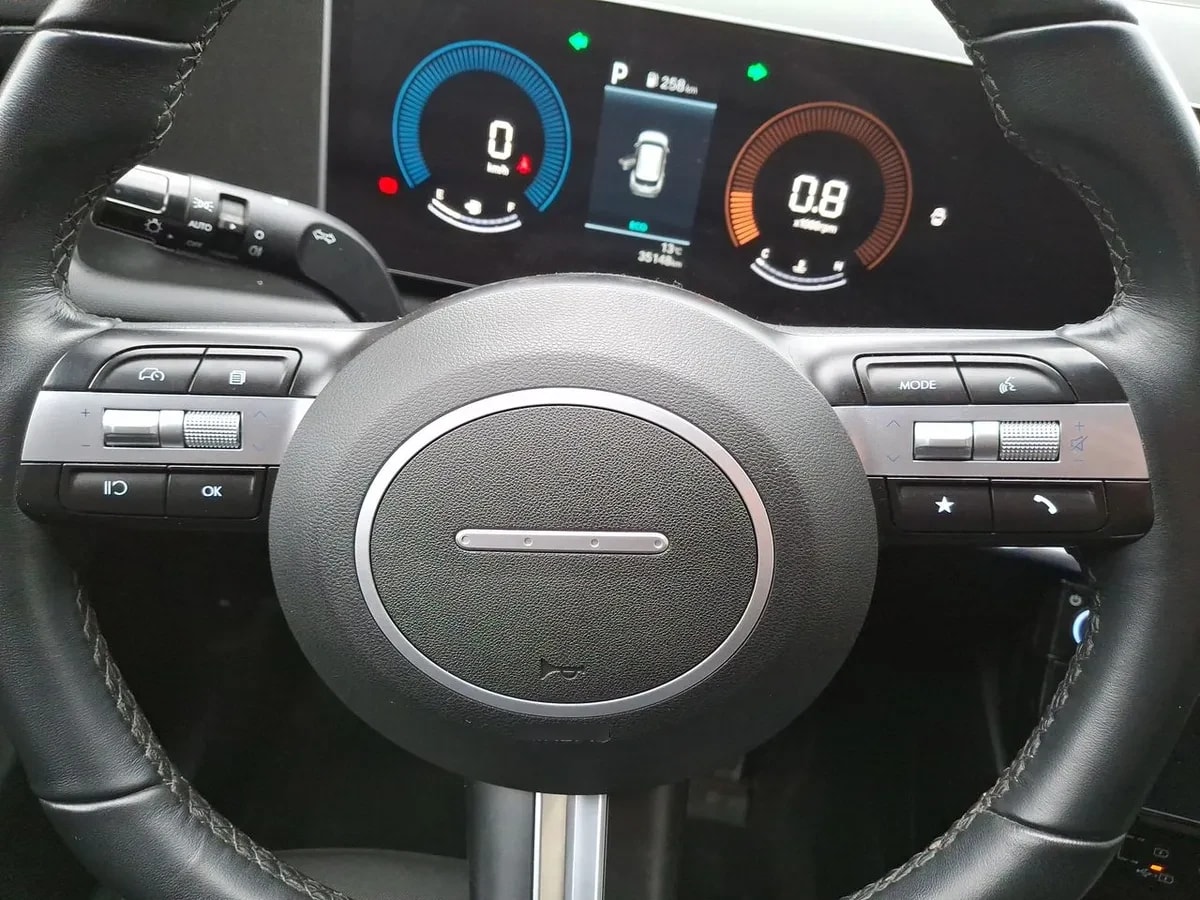 Hyundai Tucson 2.0 Nx4 Plus Fl Diesel 4wd At 5p año 2025