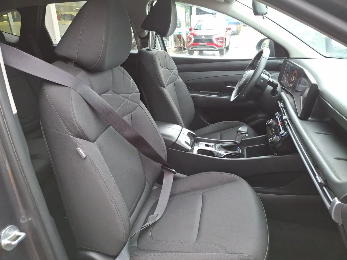Hyundai Tucson 2.0 Nx4 Plus Fl Diesel 4wd At 5p año 2025