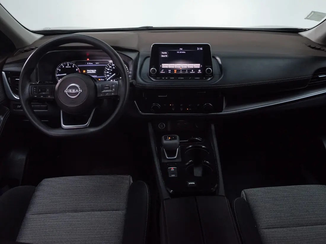 Nissan X-Trail 2.5 Sense 2row At año 2023