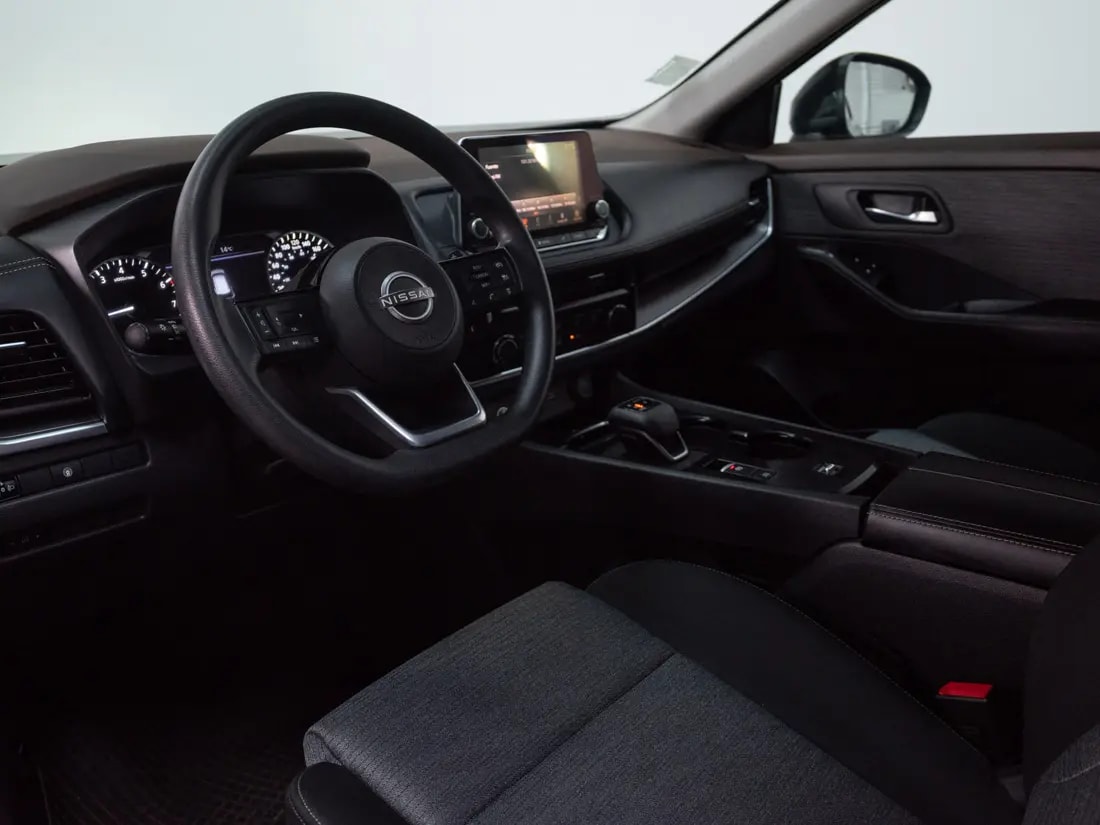 Nissan X-Trail 2.5 Sense 2row At año 2023