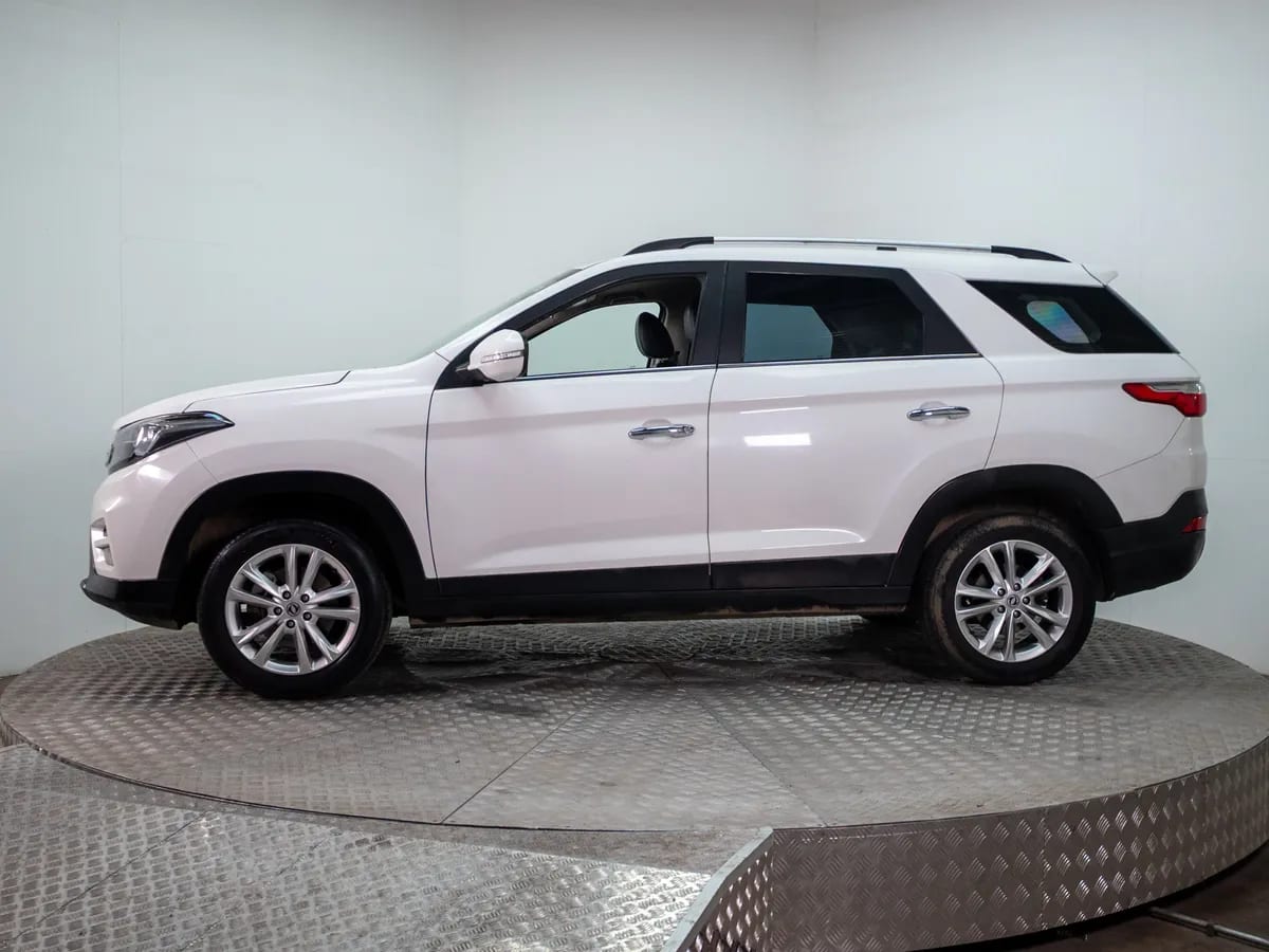 DFSK Suv 560 1.8 Comfort Mt año 2024