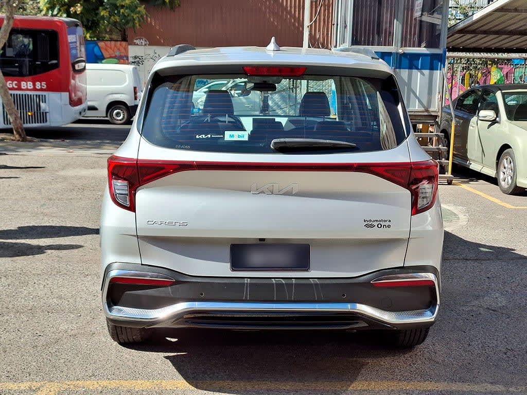 Kia Carens Ex 1.5 Aut año 2023
