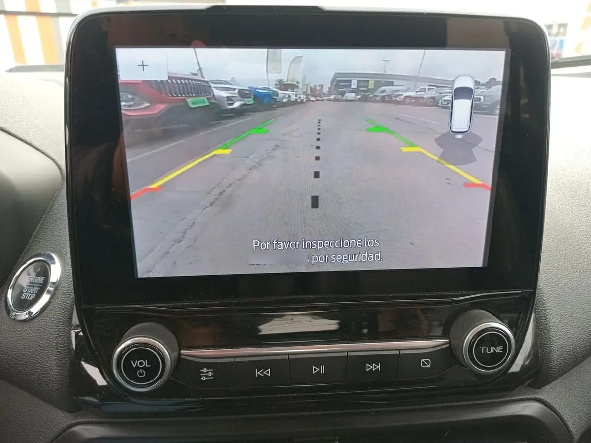 Ford Ecosport 1.5 Titanium 4x2 Mt 5p año 2022