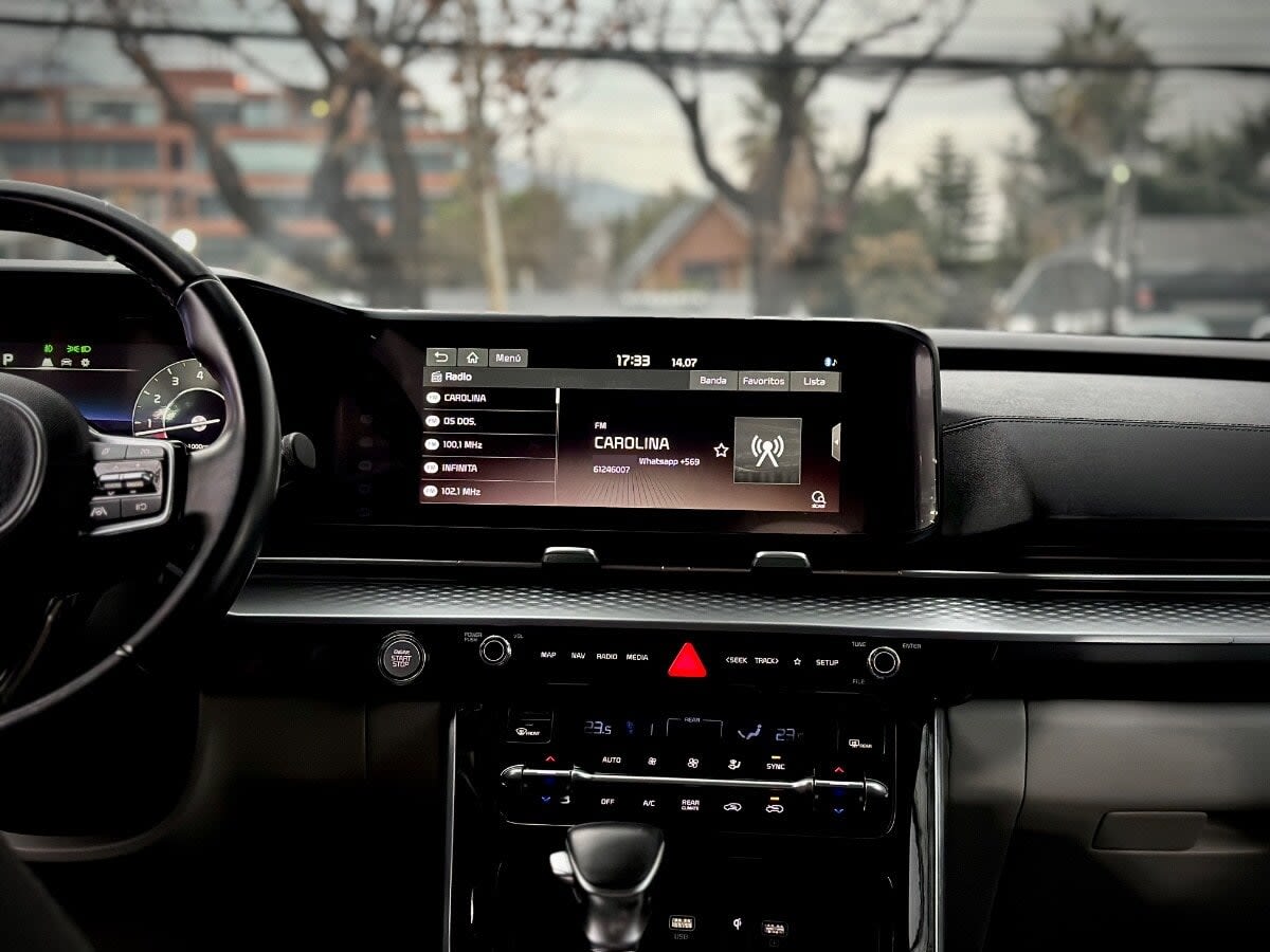 Kia Carnival Ex año 2022