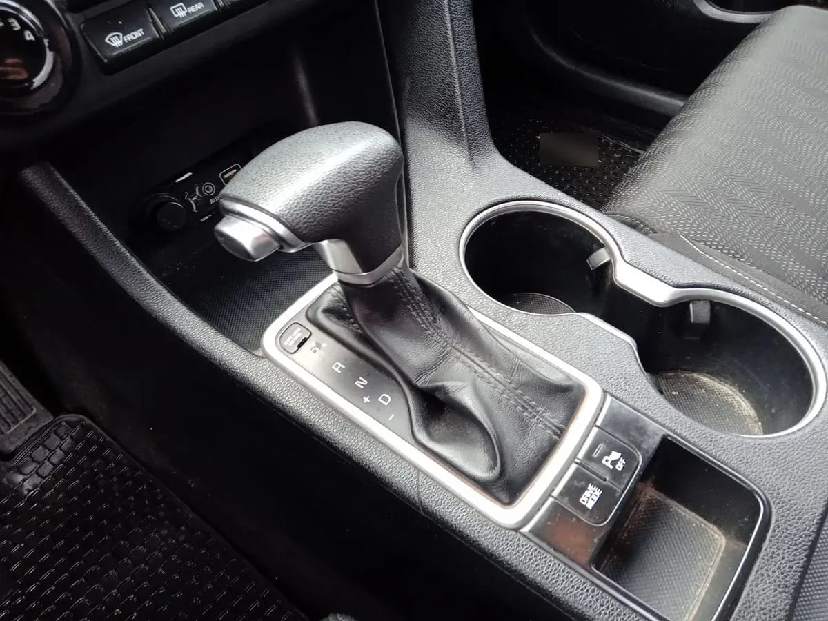 Kia Sportage 2.0 Gtl 4x2 6at 5p año 2016