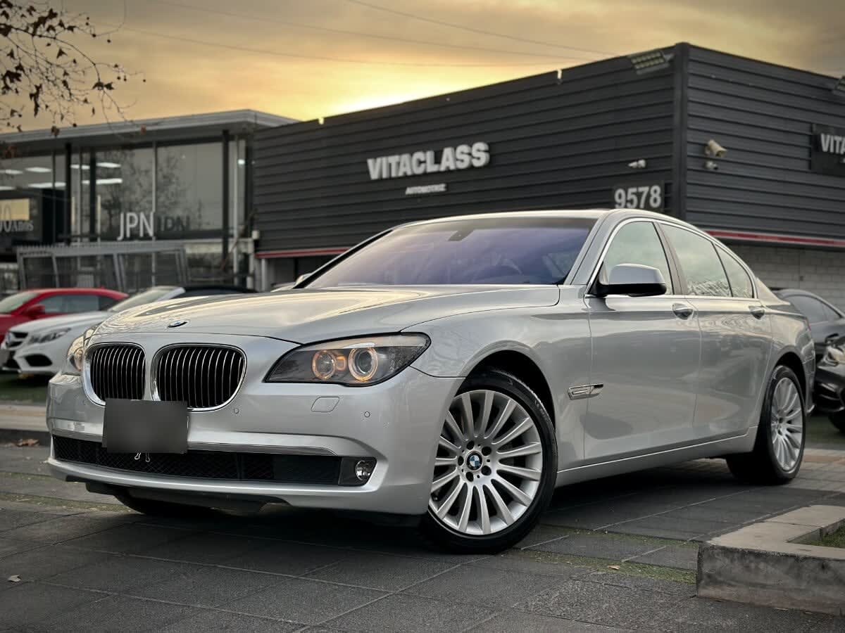 BMW 740 I año 2012