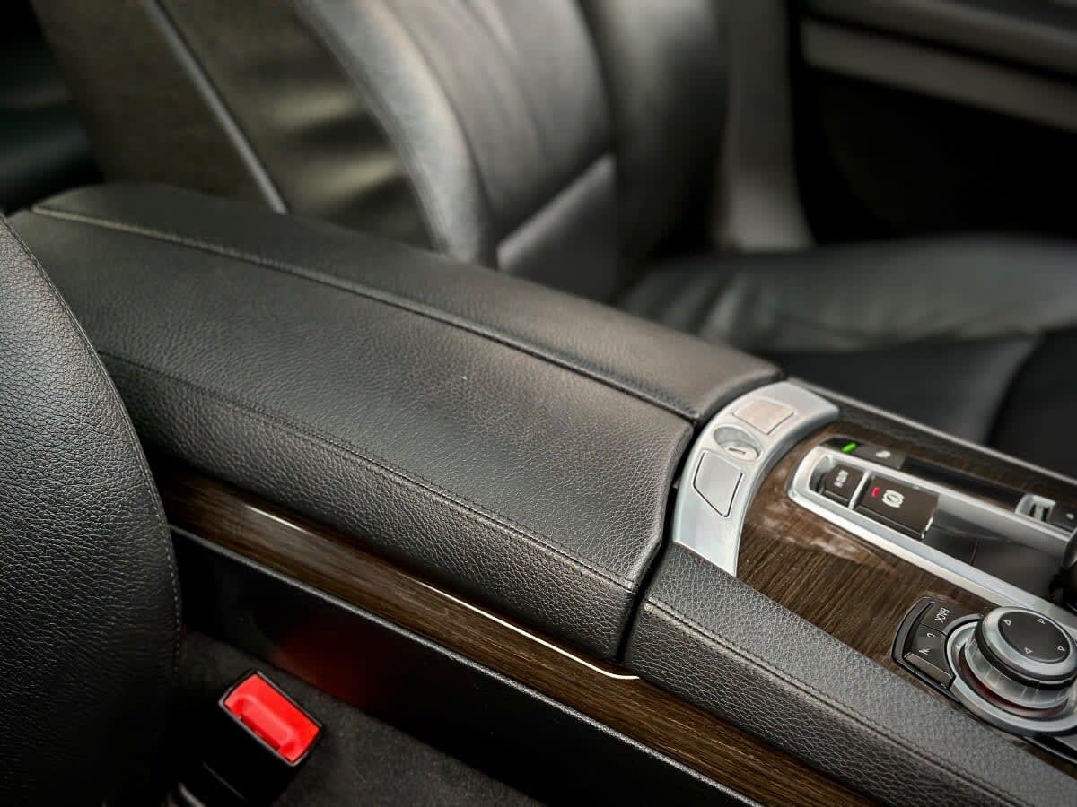 BMW 740 I año 2012