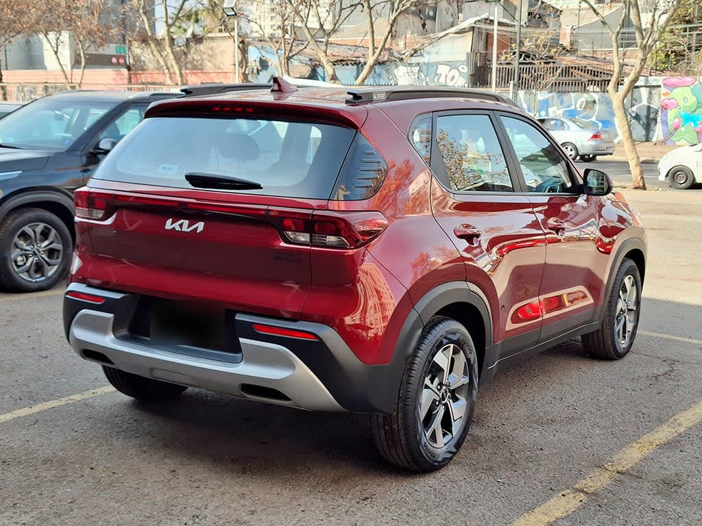Kia Sonet Ex 1.5l 6mt Acc Plus año 2023