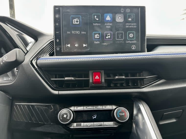 Toyota Yaris 1.5 Xg At año 2024