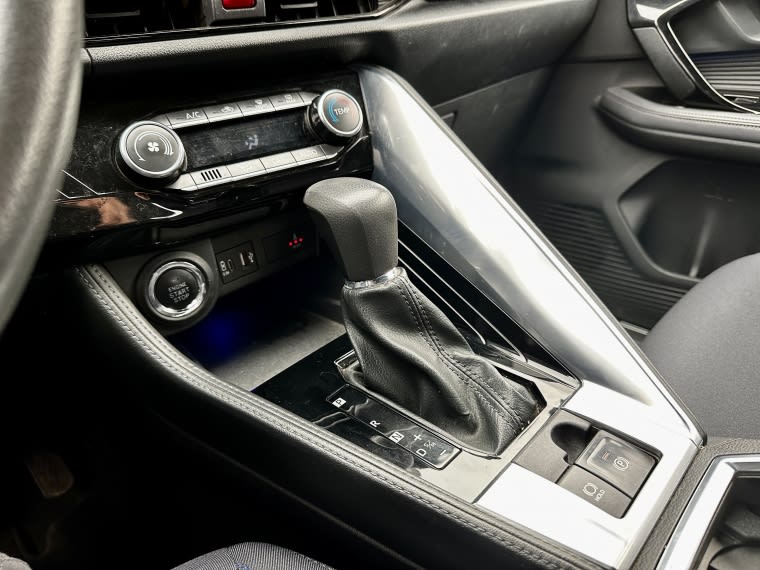 Toyota Yaris 1.5 Xg At año 2024