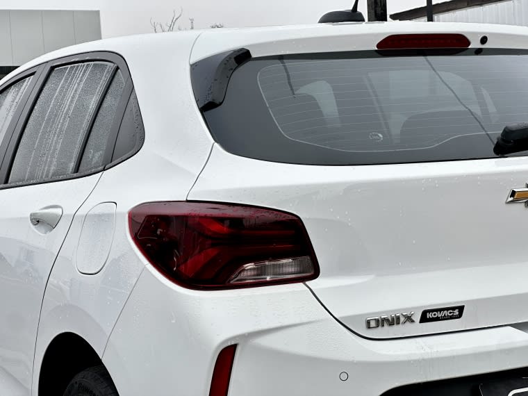 Chevrolet Onix Hb 1.0t Ltz Mt año 2025