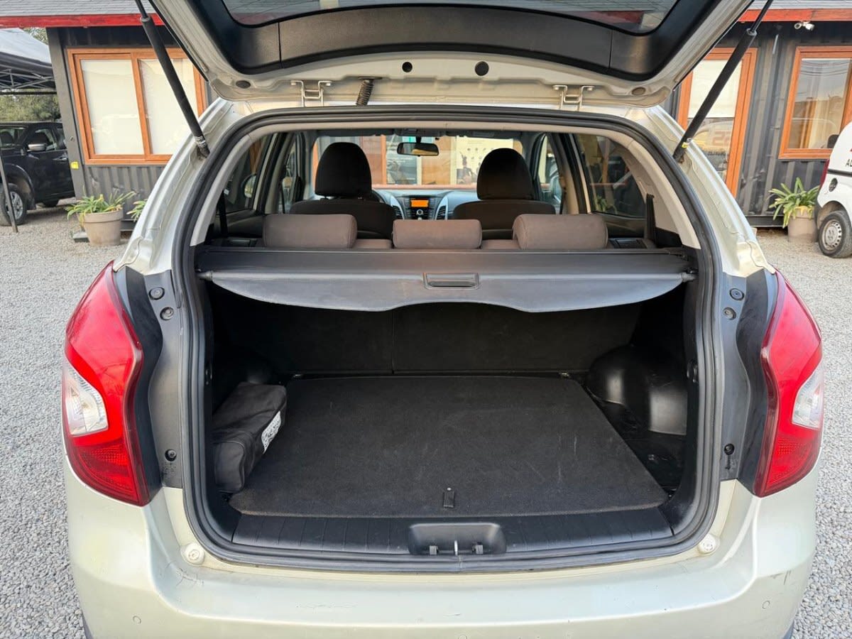 Ssangyong Korando Korando 2.0 Tdi At año 2014