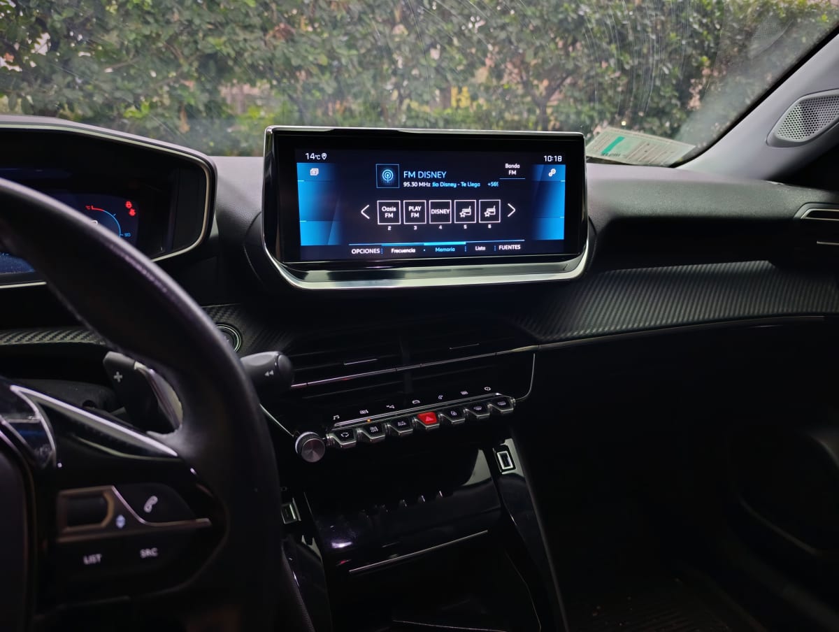 Peugeot 2008 Allure Puretech año 2021