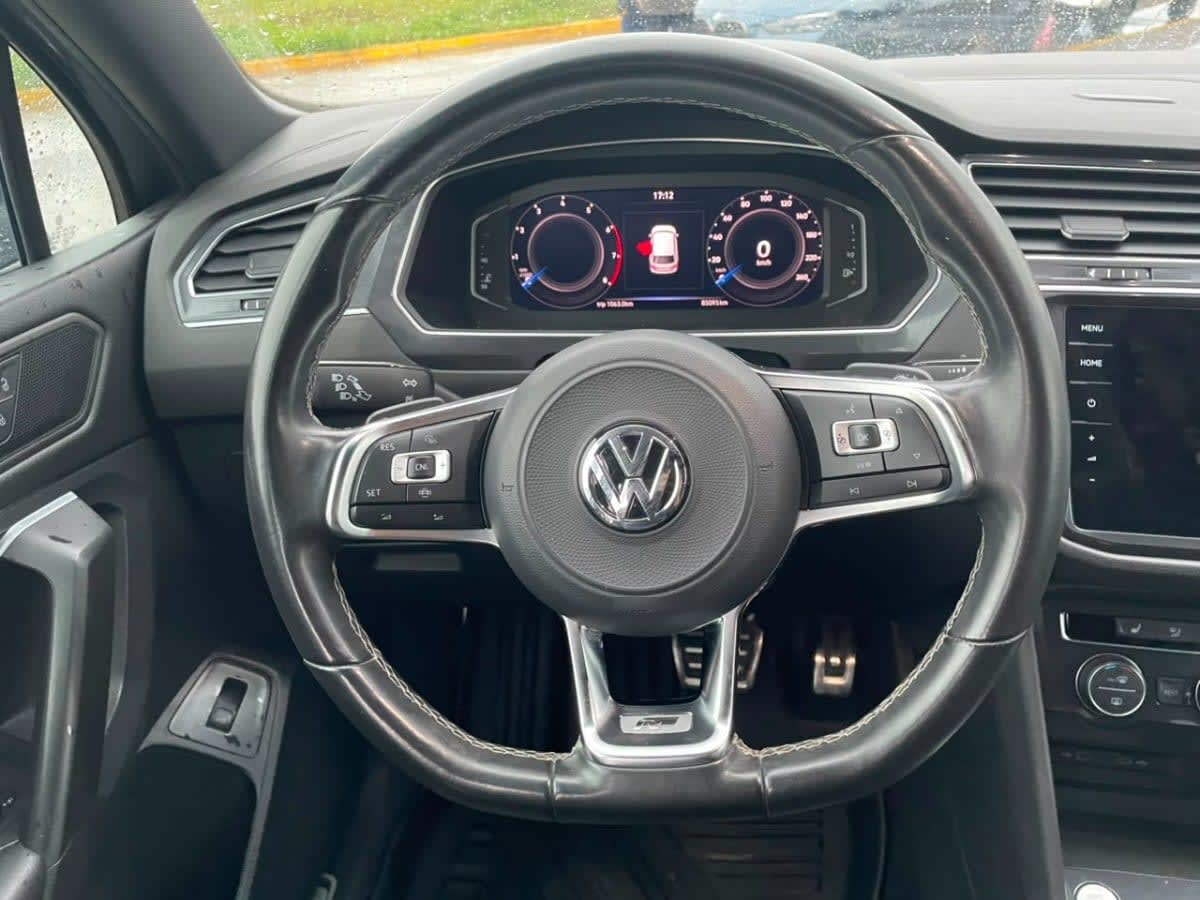 Volkswagen Tiguan R-Line 4x4 2.0 año 2022