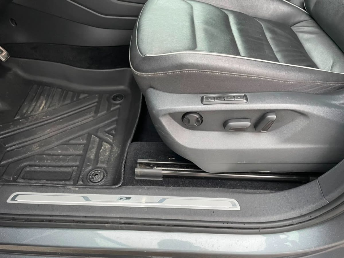 Volkswagen Tiguan R-Line 4x4 2.0 año 2022