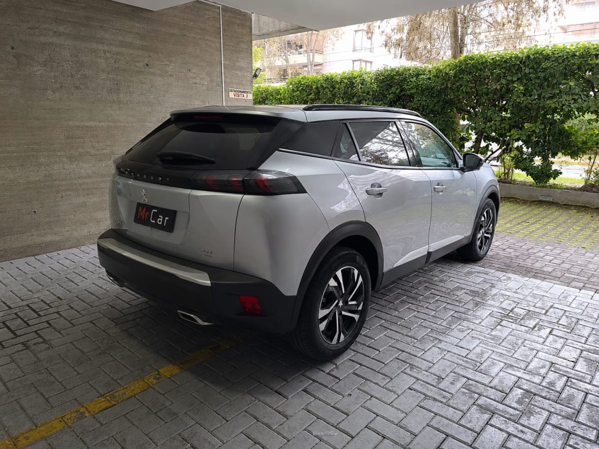 Peugeot 2008 Allure Puretech año 2021