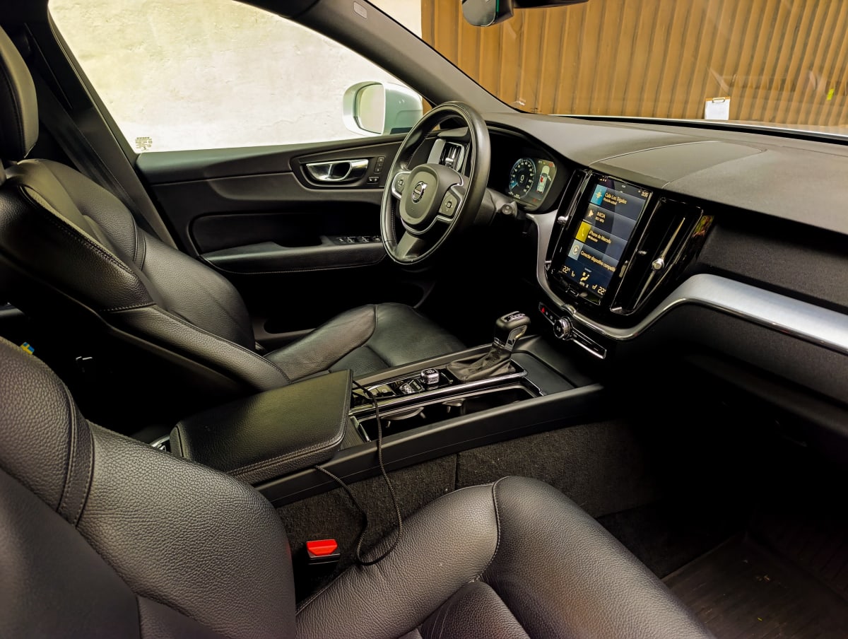 Volvo Xc60 T5 Awd Momentum año 2018