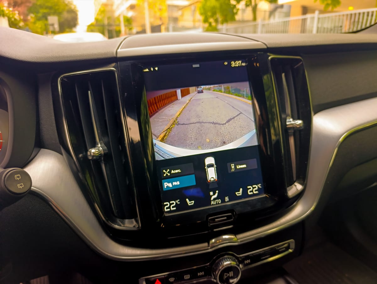 Volvo Xc60 T5 Awd Momentum año 2018