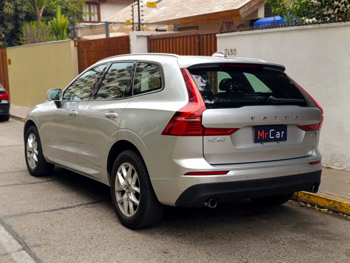 Volvo Xc60 T5 Awd Momentum año 2018
