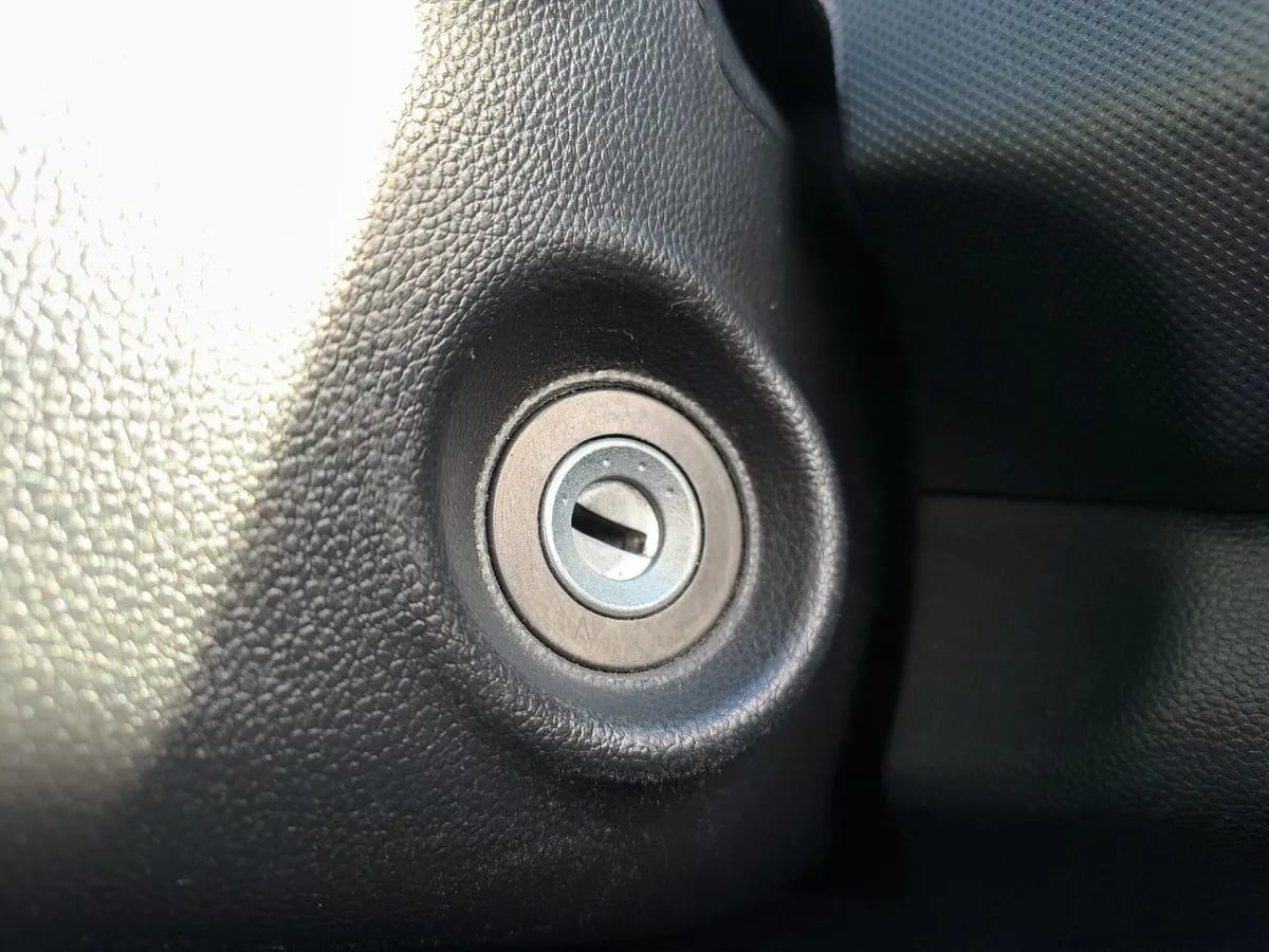 Hyundai Grand I10 1.2l Gls Full 4x2 Abs Ac 2ab 5mt 4p año 2019
