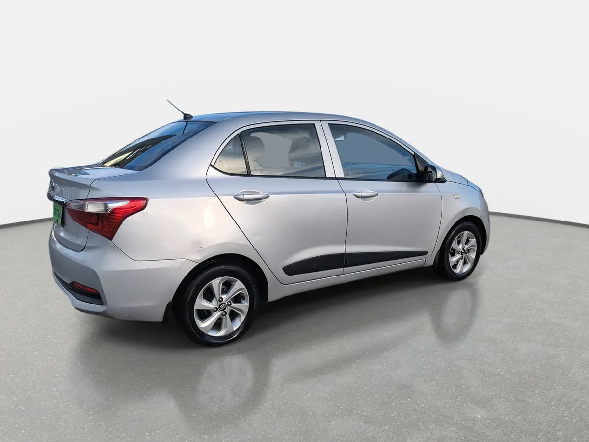 Hyundai Grand I10 1.2l Gls Full 4x2 Abs Ac 2ab 5mt 4p año 2019