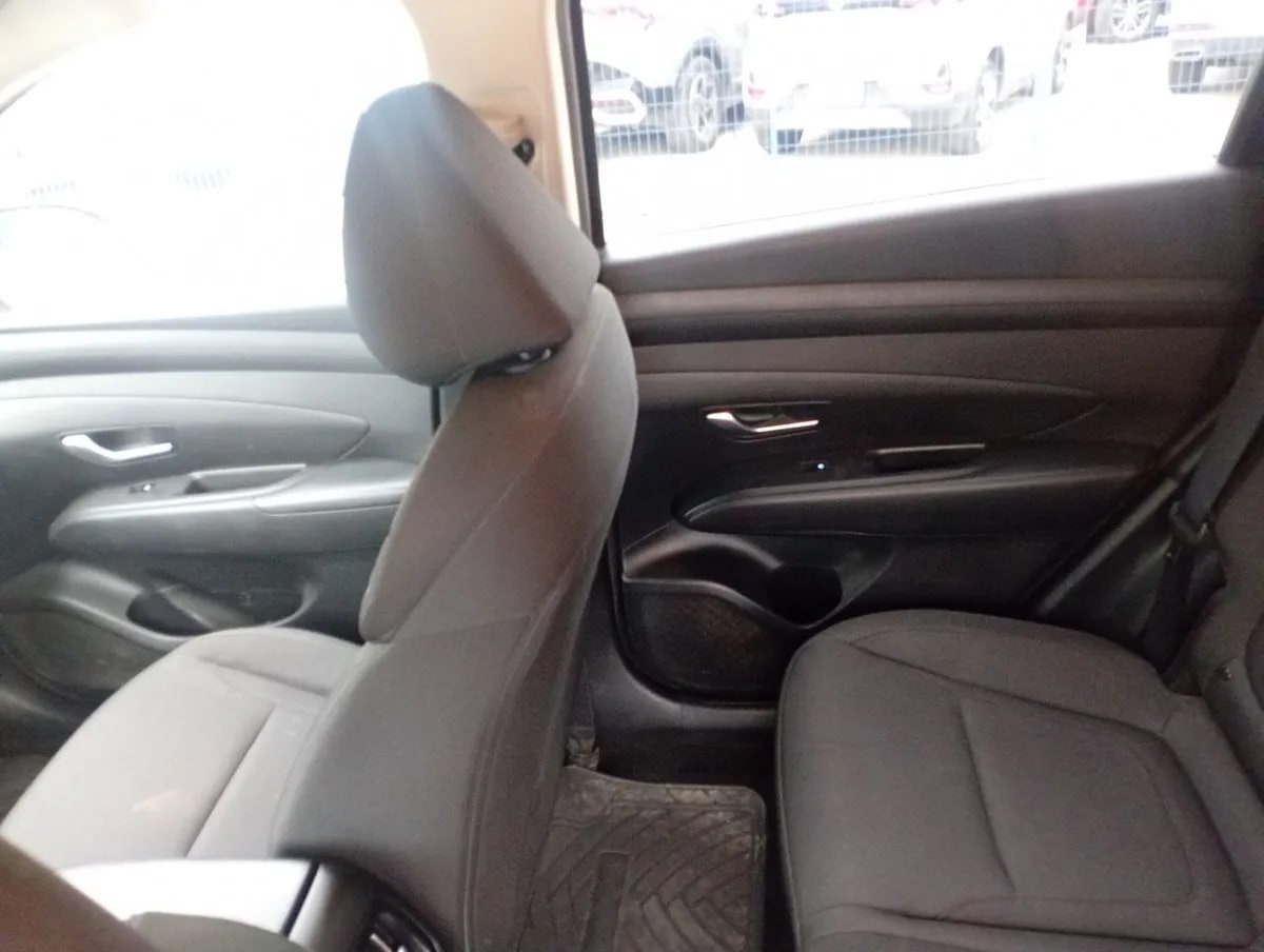 Hyundai Tucson 2.0 Nx4 Plus Fl Diesel 4wd At 5p año 2025