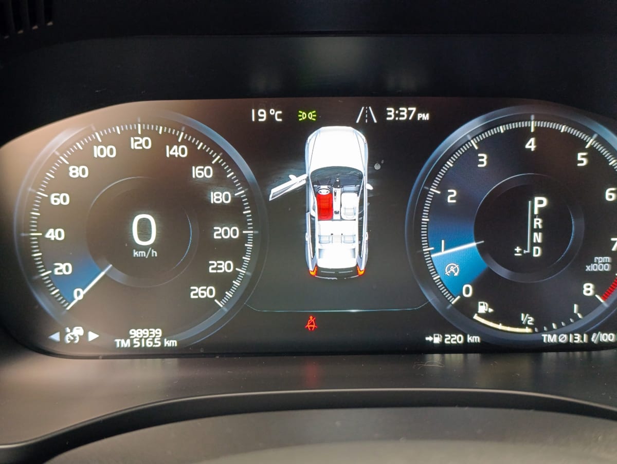Volvo Xc60 T5 Awd Momentum año 2018