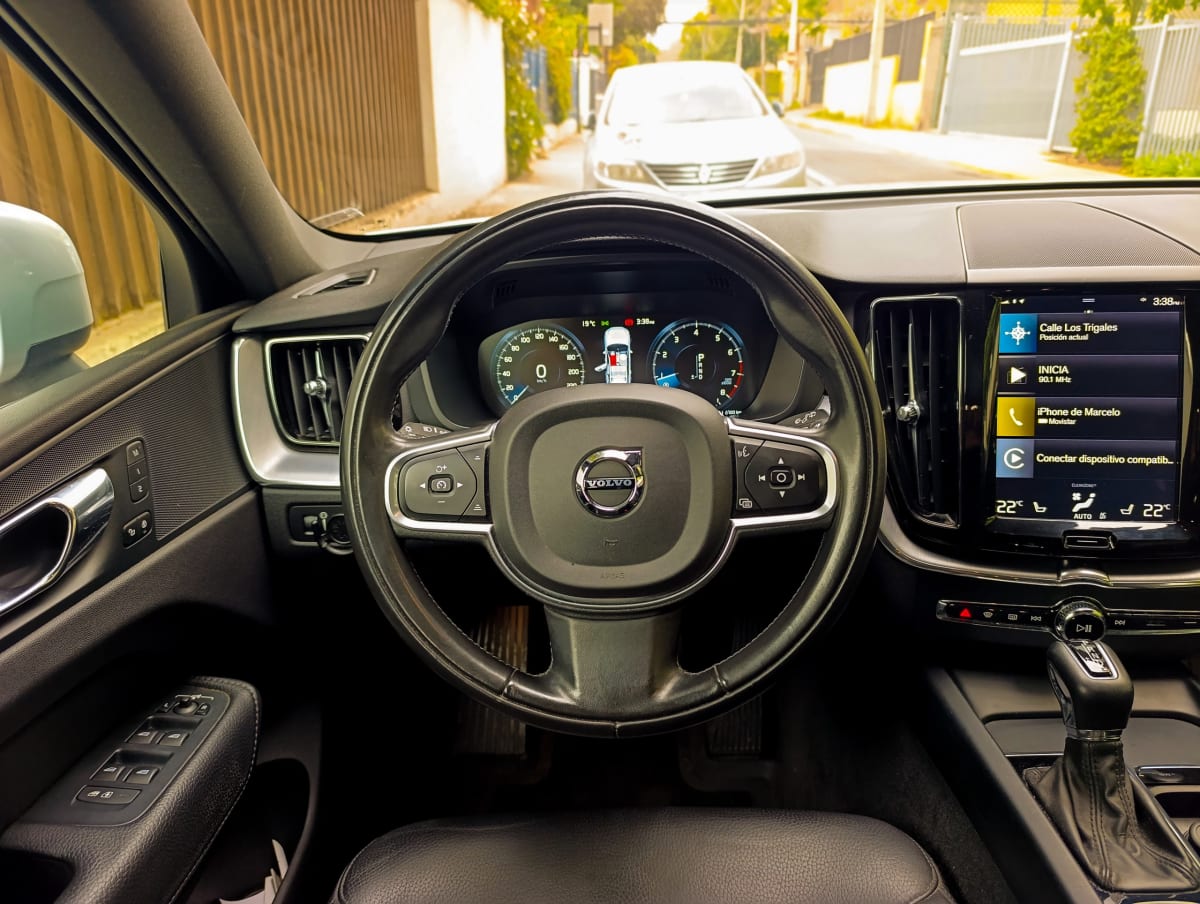 Volvo Xc60 T5 Awd Momentum año 2018