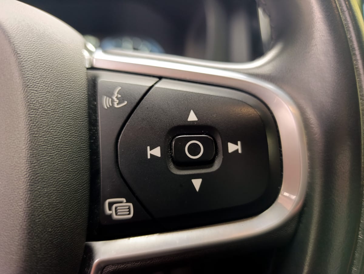 Volvo Xc60 T5 Awd Momentum año 2018