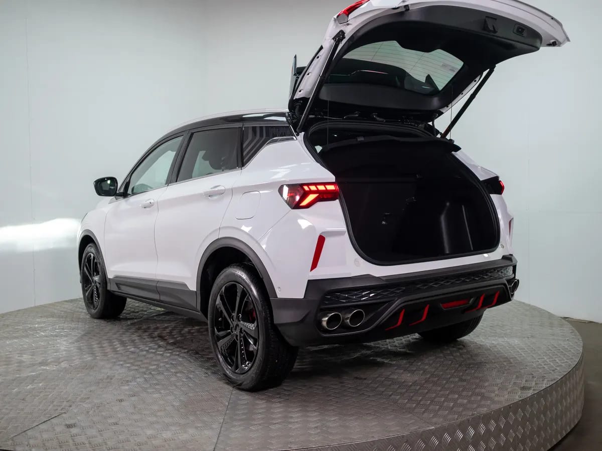 Geely New Coolray 1.5 Sport 7dct At año 2025