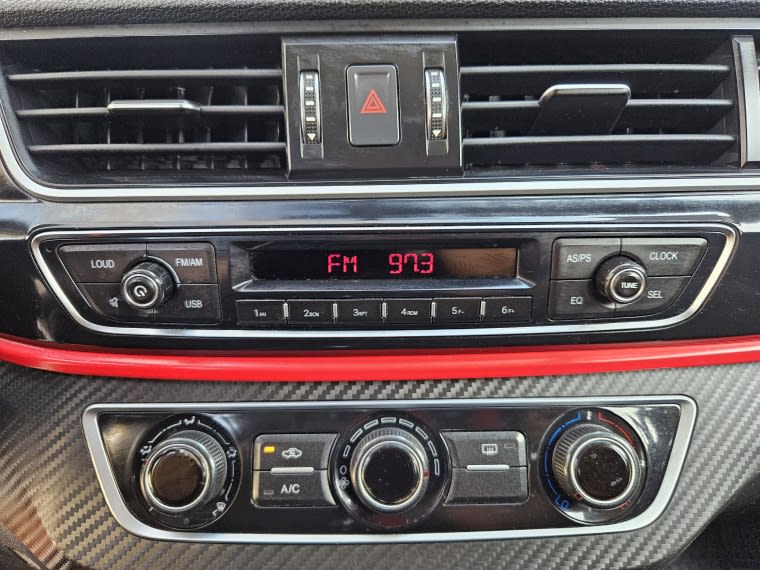 Dongfeng Joyear 1.6 Luxury Mt Sx5 año 2022