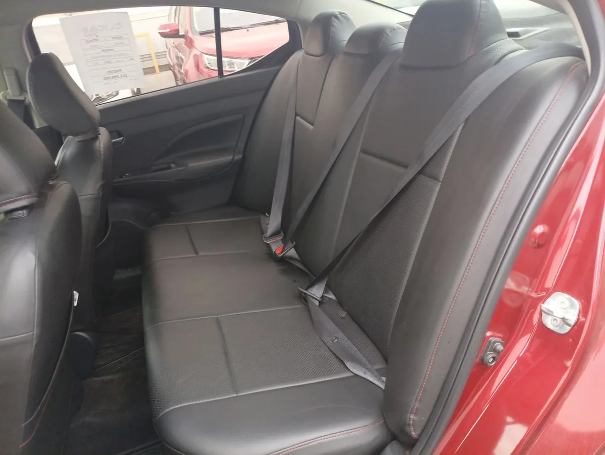 Nissan Versa 1.6 Sense 4x2 Radio Touch Mt 4p año 2023