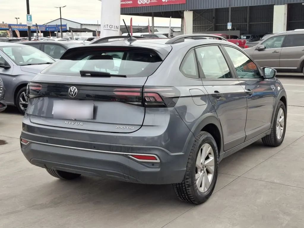 Volkswagen Nivus 1.0 Tsi Comfortline Mt año 2025