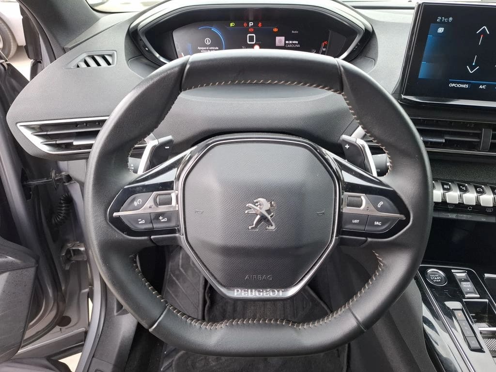 Peugeot 3008 1.6 Gt Hybrid4 E At Hibrido año 2025