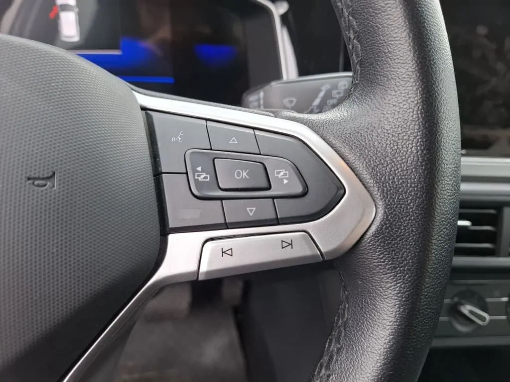 Volkswagen Nivus 1.0 Tsi Comfortline Mt año 2025