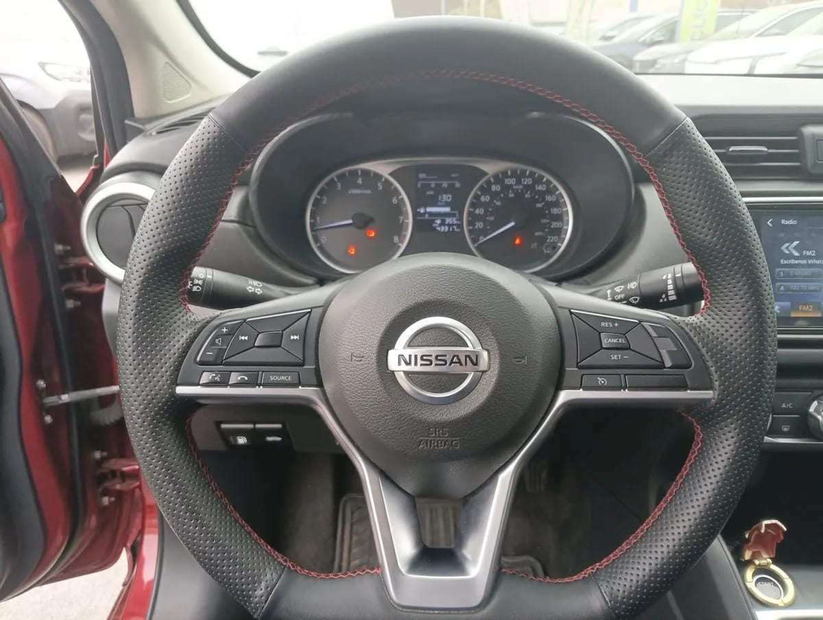 Nissan Versa 1.6 Sense 4x2 Radio Touch Mt 4p año 2023