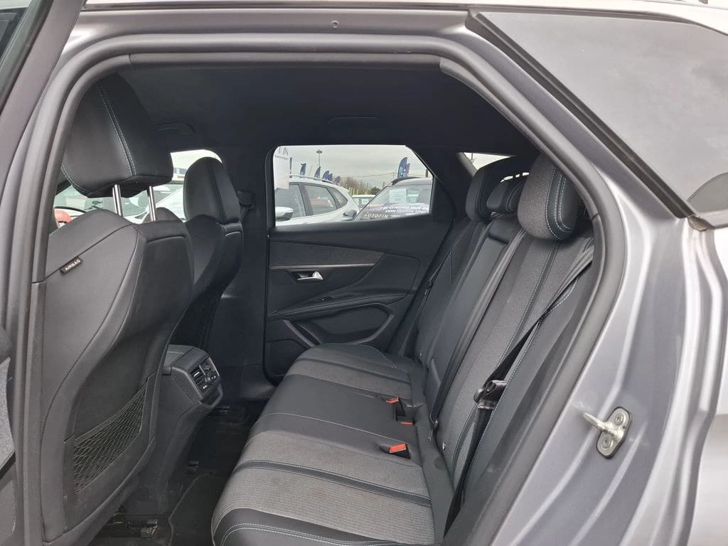 Peugeot 3008 1.6 Gt Hybrid4 E At Hibrido año 2025