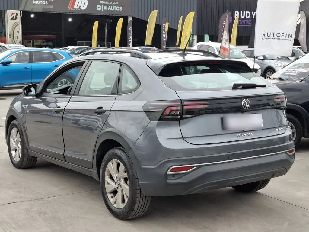 Volkswagen Nivus 1.0 Tsi Comfortline Mt año 2025