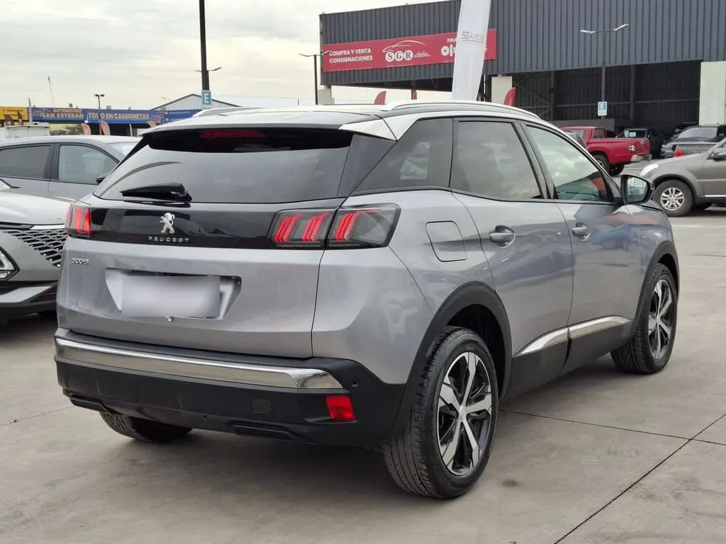 Peugeot 3008 1.6 Gt Hybrid4 E At Hibrido año 2025
