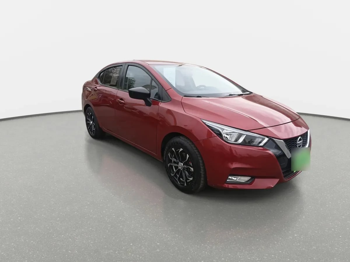 Nissan Versa 1.6 Sense 4x2 Radio Touch Mt 4p año 2023