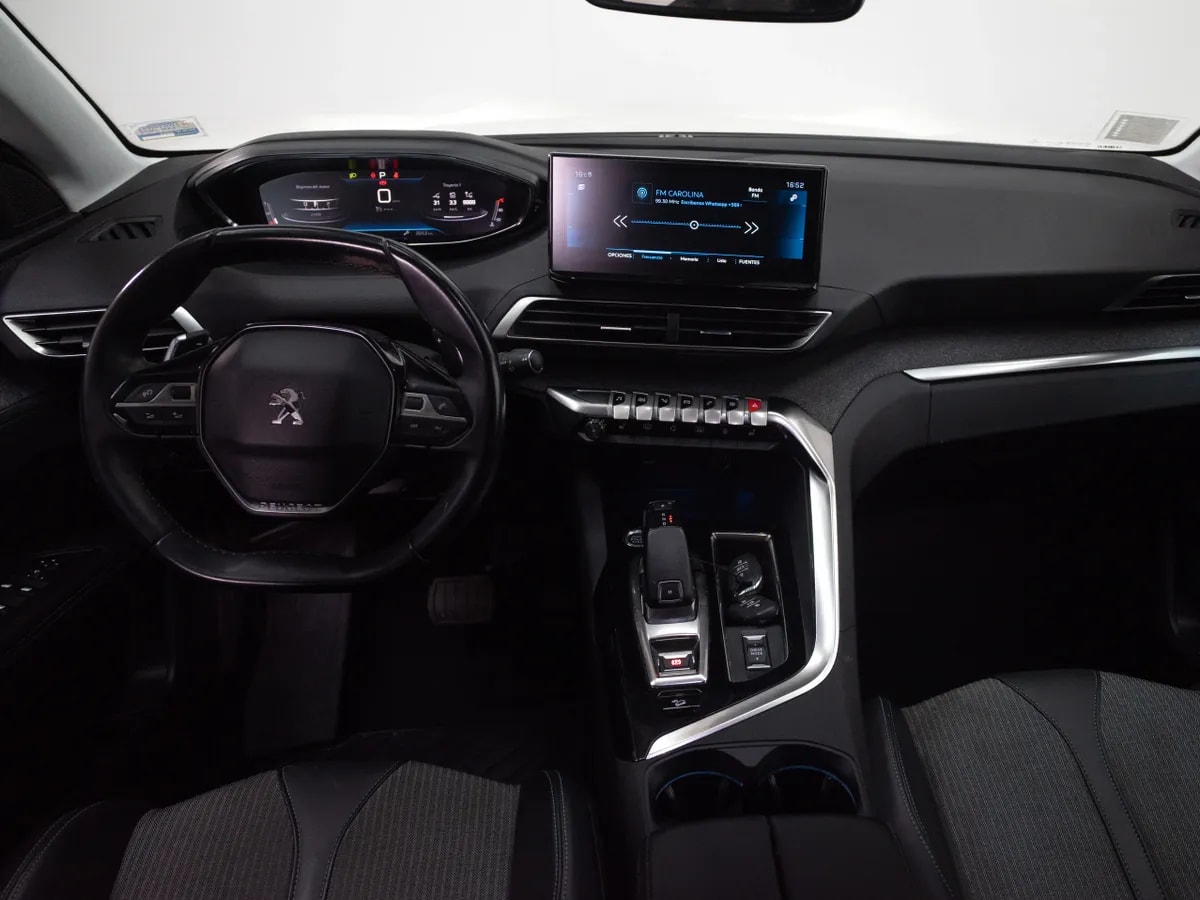 Peugeot 3008 3008 1.6 Allure Pack Thp 165 At año 2022