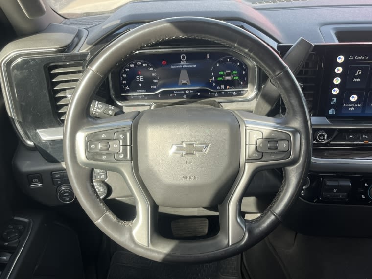 Chevrolet Silverado Tb 4wd 5.3 año 2023