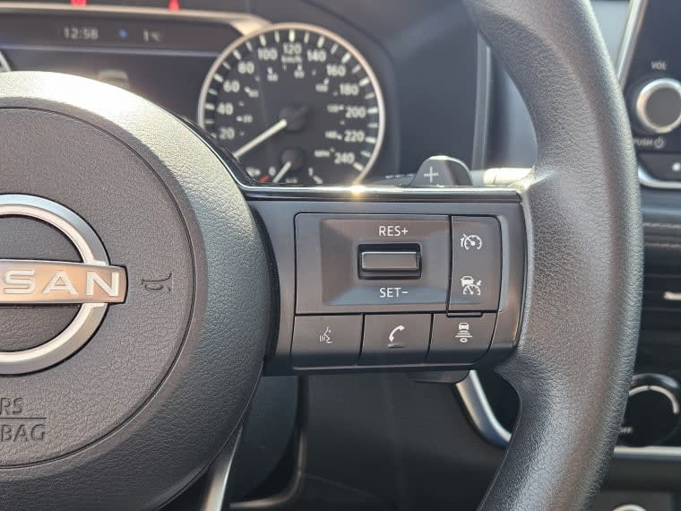 Nissan X-Trail 2.5 Sense 3row At año 2024