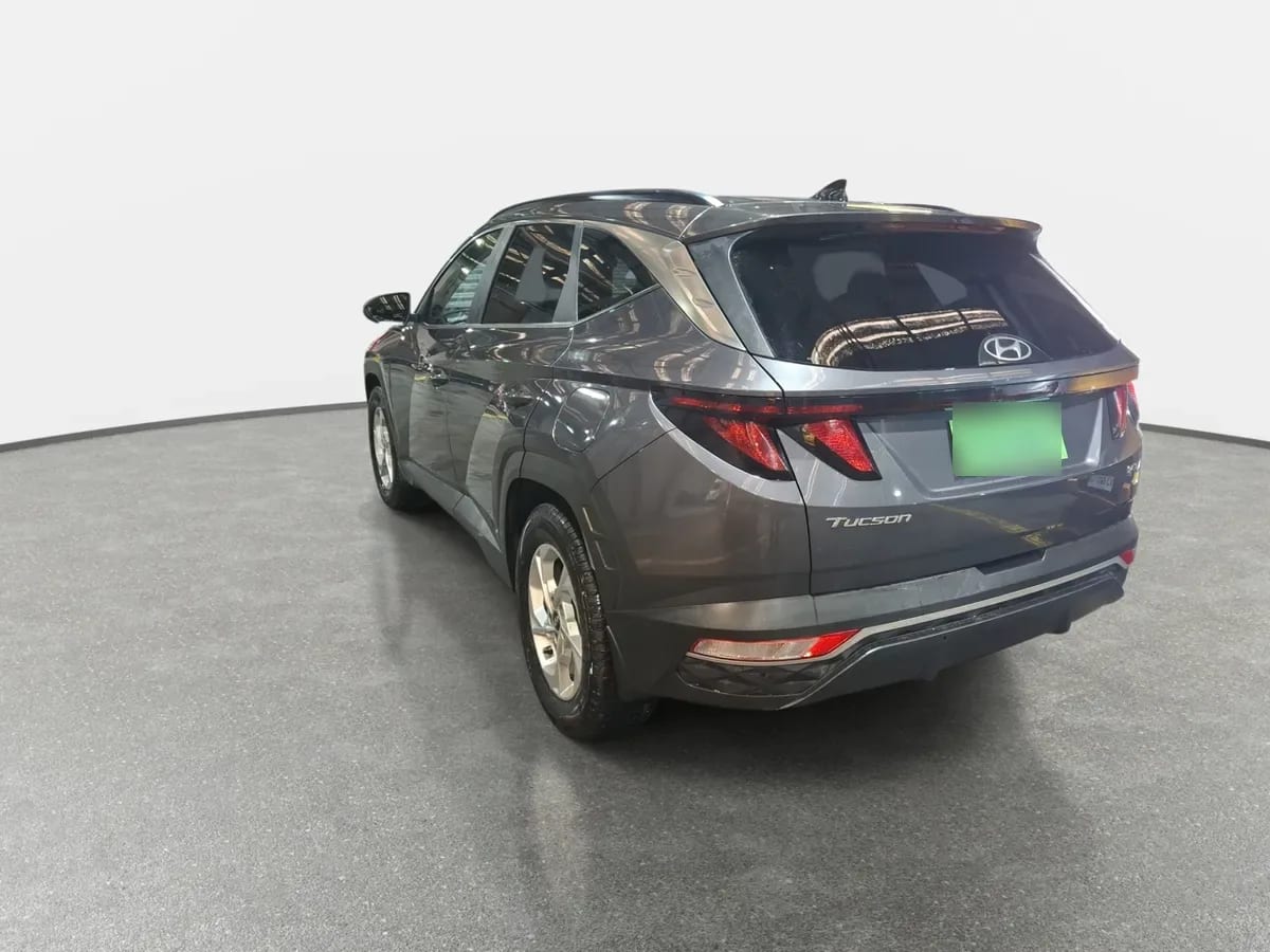 Hyundai Tucson 1.6 Nx4 Plus 4x2 At 5p año 2022