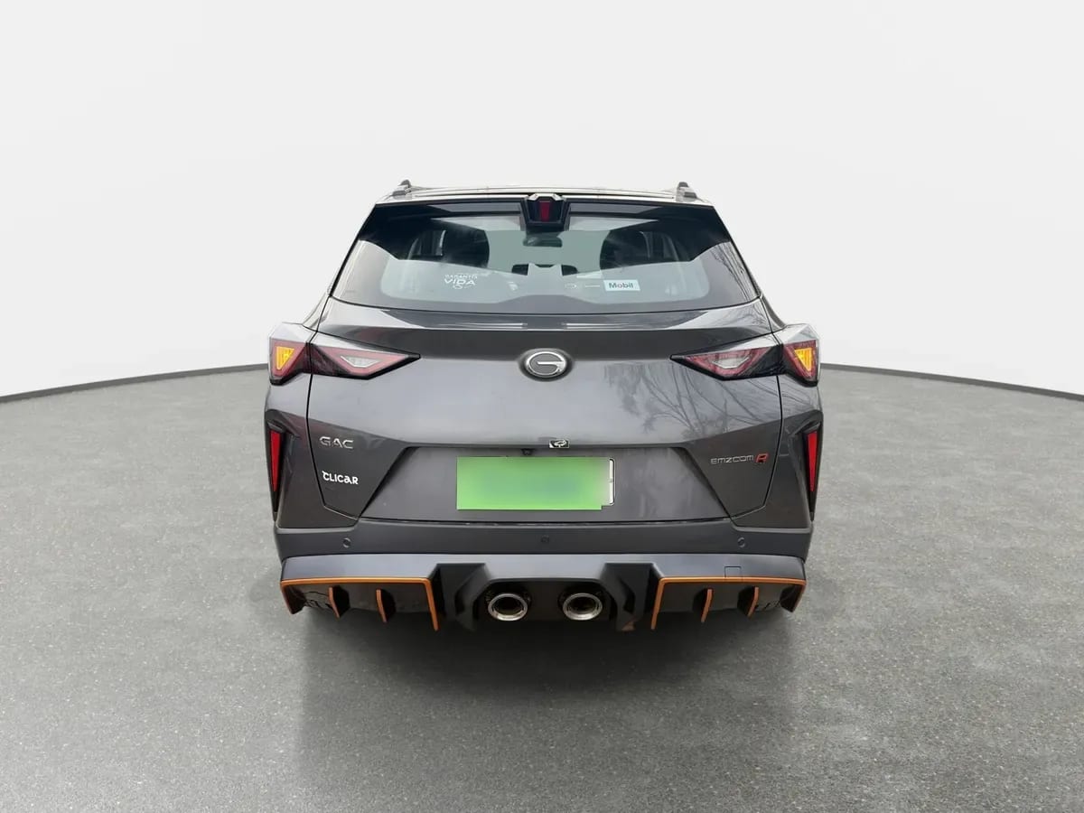 GAC Emzoom 1.5t Gl R-Style 4x2 At 5p año 2025