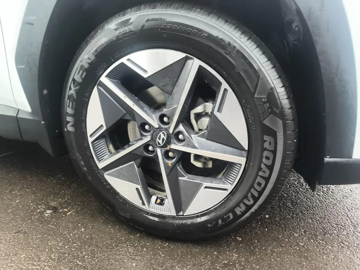 Hyundai Tucson 2.0 Nx4 Plus Fl Diesel 4wd At 5p año 2025