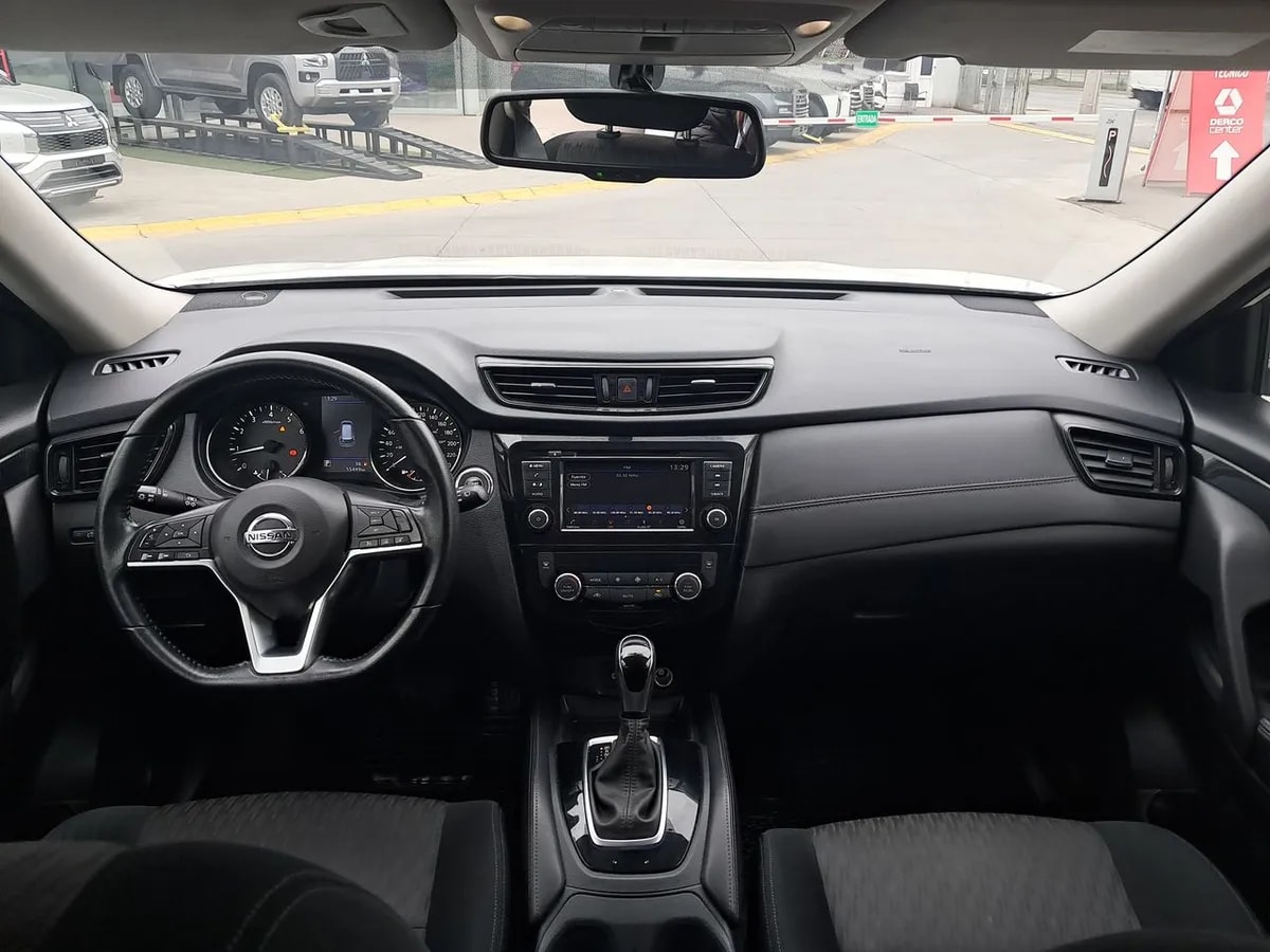 Nissan X-Trail 2.5 Advance Mc 4x2 Cvt At 5p año 2022