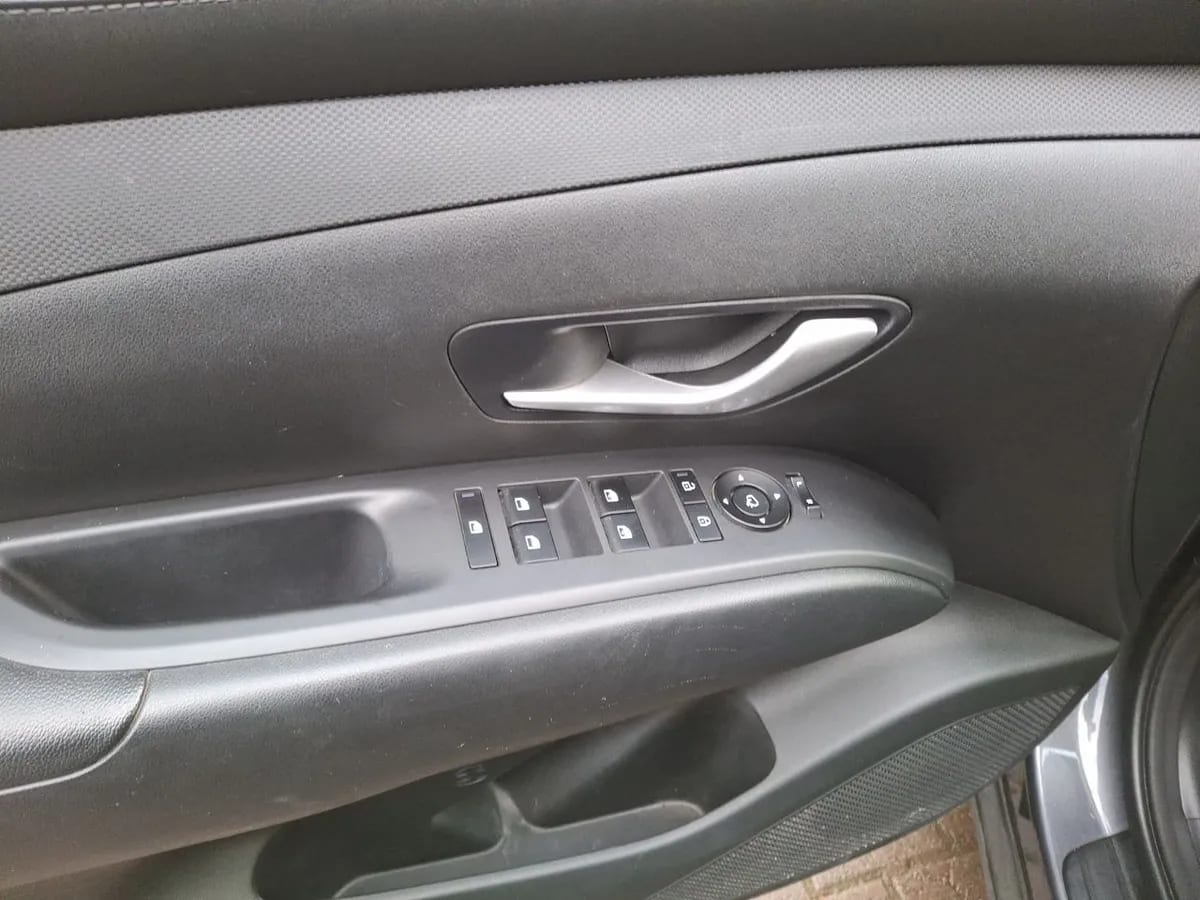 Hyundai Tucson 2.0 Nx4 Plus Fl Diesel 4wd At 5p año 2025