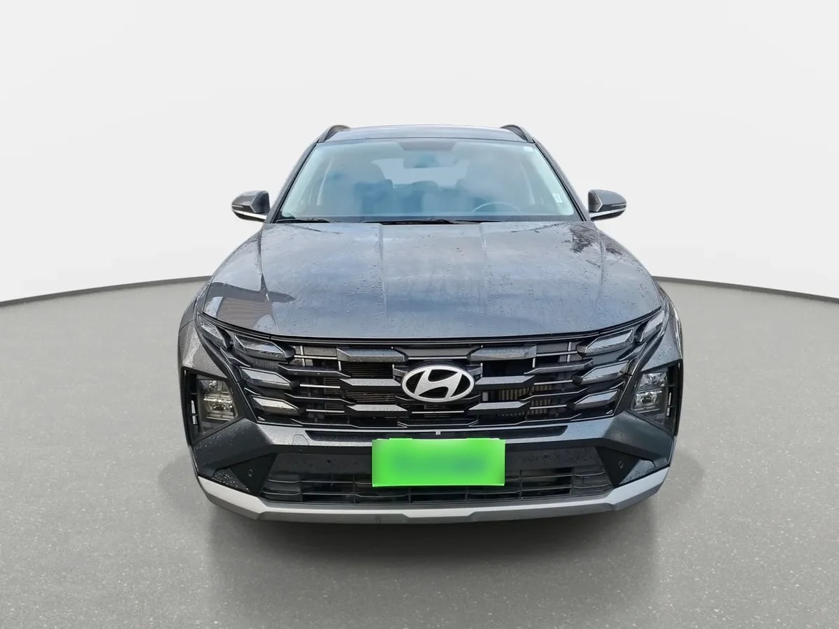 Hyundai Tucson 2.0 Nx4 Plus Fl Diesel 4wd At 5p año 2025